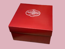 Load image into Gallery viewer, Valentine's Gift Box